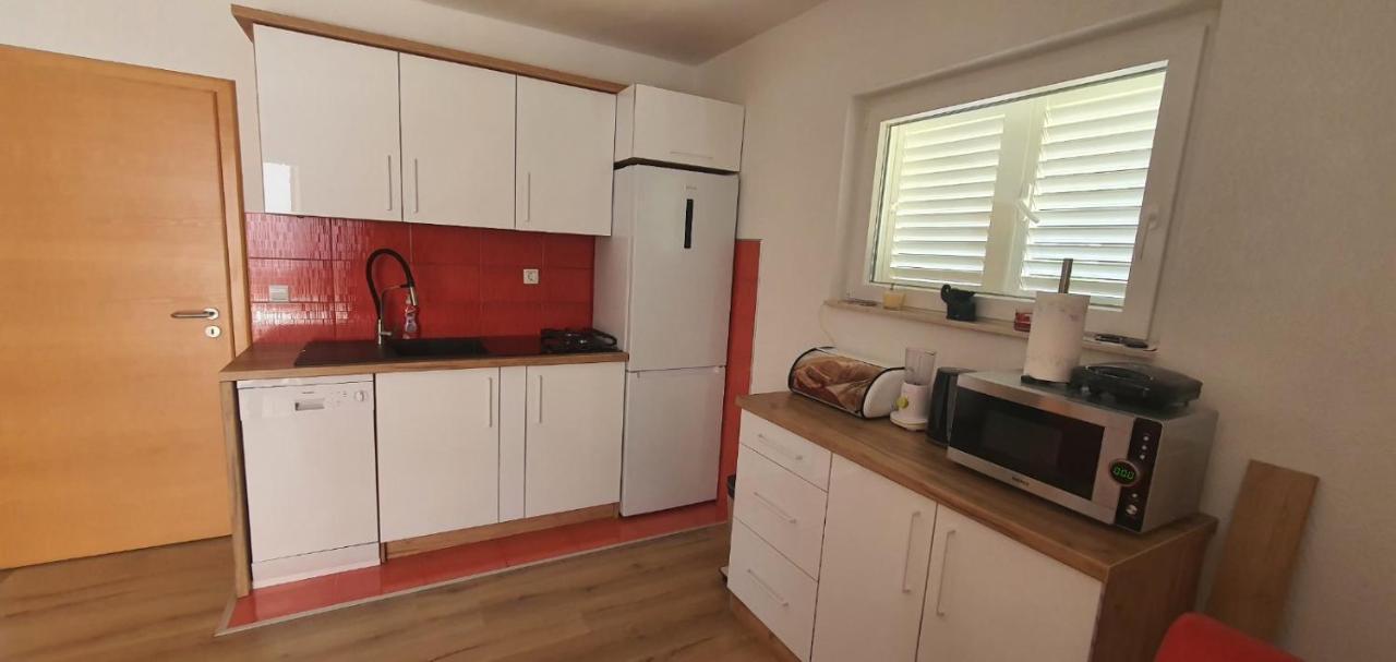 Apartman Lejla Orebic Bagian luar foto